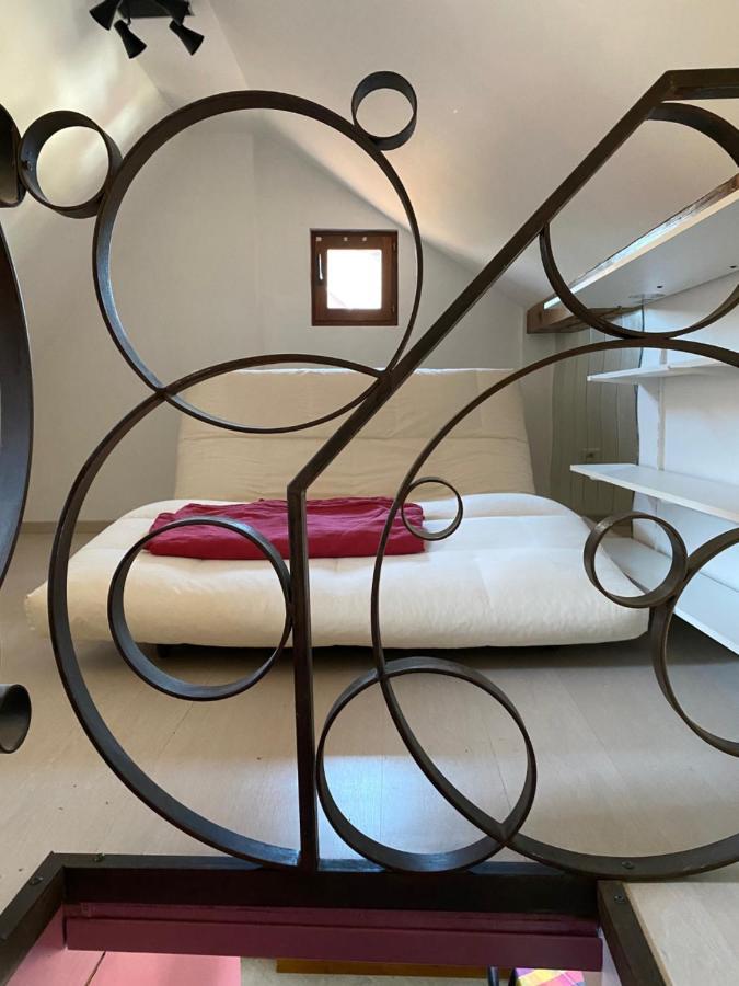 Guesthouse Les 3 Chateaux Егишем Екстериор снимка